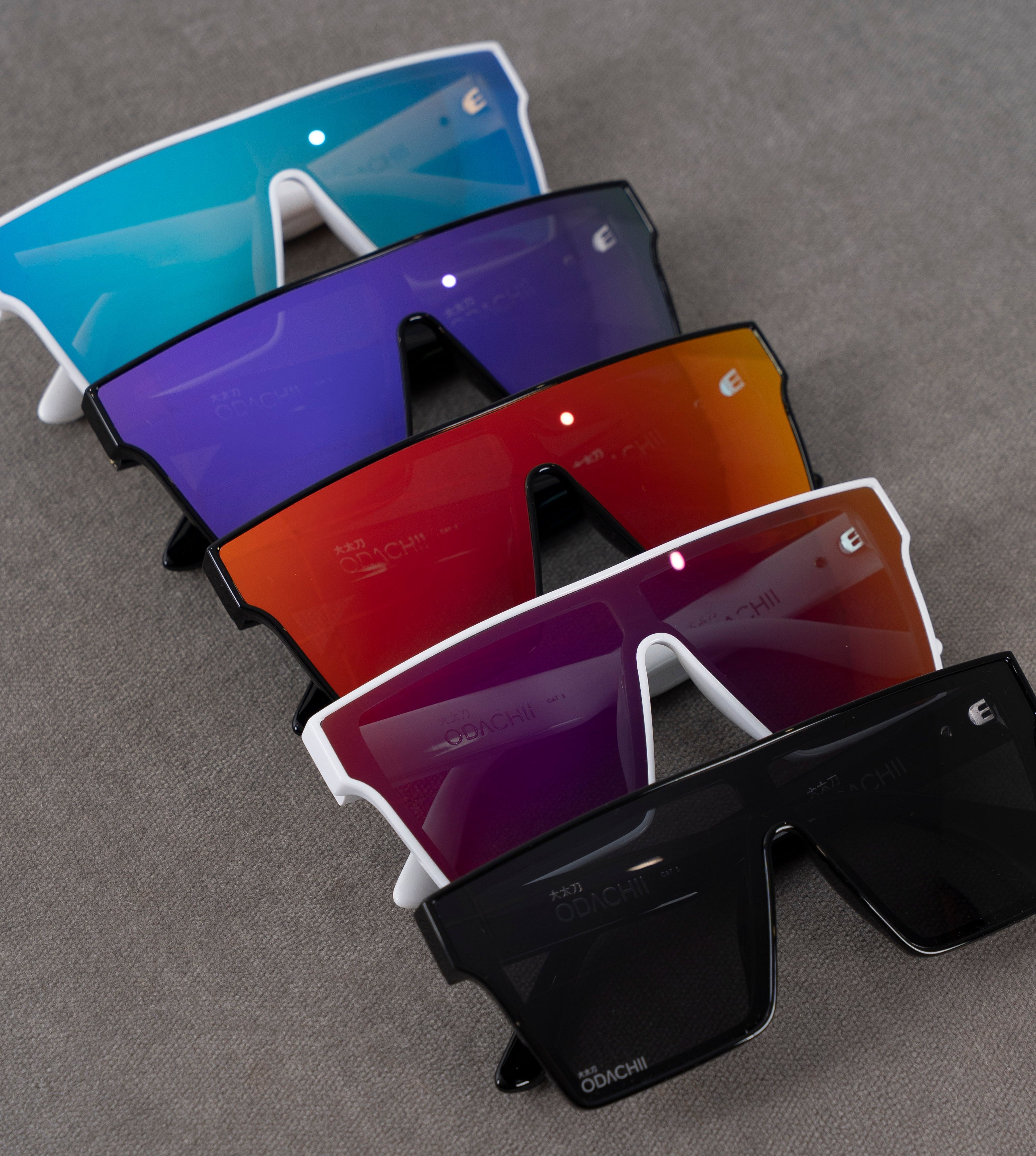 Odachii_Glasses_Ecom-149_2033e562-0a07-4554-98d7-f21bf9e039be.jpg